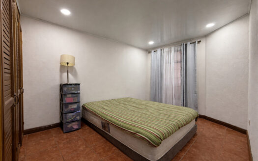 Venta de Casa de una Planta, Cerca de Novacentro, Guadalupe COD 147378