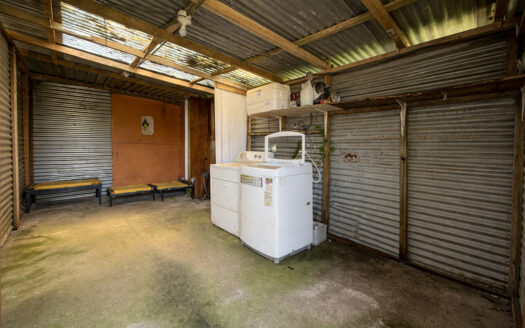 Hermosa Propiedad de Montaña de 4.565 m2, con 3 Cabañas y con paso del Río Agra, en la Zona de Dulce Nombre de Coronado COD 147092