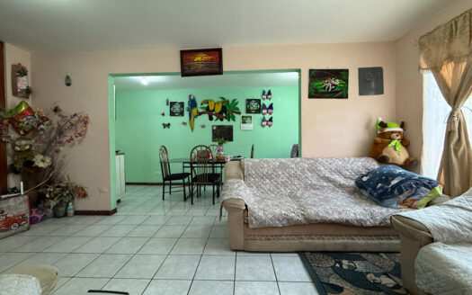 Casa Esquinera de una Planta en Residencial Saint Clare, San Vicente de Moravia COD 146448