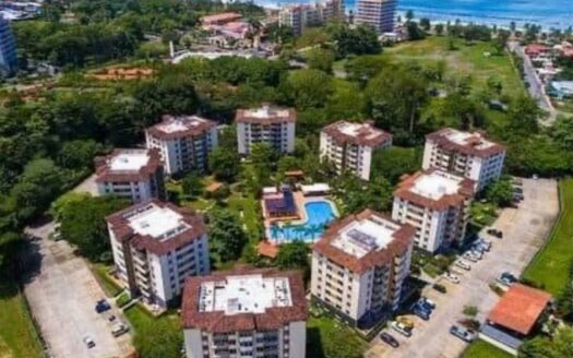 🌴 Condominio en Costa Linda Jacó – Primer piso con amplia terraza | Mejor precio $153.000 Cod. 146493