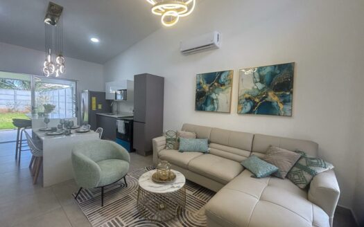 Casa En Preventa En Turrúcares, Alajuela Con Amplio Patio Desde $149.000.cod.146165