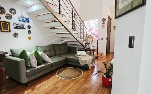 Casa En Venta En Condominio Botánica, Alajuela, Diseño Moderno y Habitación Completa En Planta Baja. COD. 146846