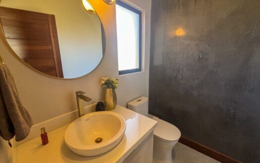 Casa en Venta en Hacienda Los Reyes, La Guácima – Amplio Lote de 930 m².cod.146554