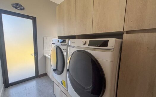 Casa en Venta en Hacienda Los Reyes, La Guácima – Amplio Lote de 930 m².cod.146554