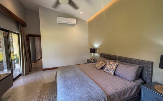 Casa en Venta en Hacienda Los Reyes, La Guácima – Amplio Lote de 930 m².cod.146554