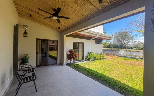 Casa en Venta en Hacienda Los Reyes, La Guácima – Amplio Lote de 930 m².cod.146554