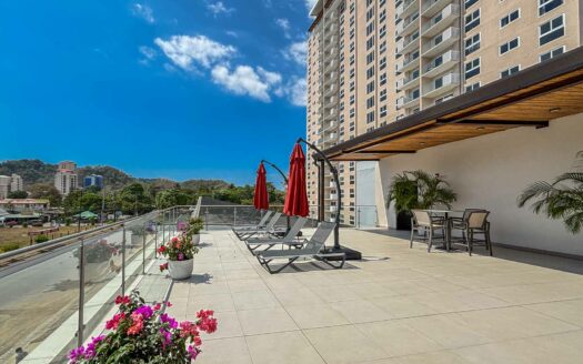 Apartamento En Venta En Jacó Con Vista Al Mar, Entrega Inmediata Y 2 Estacionamientos COD 146663