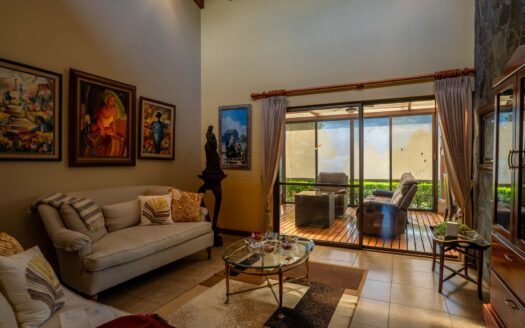 Extraordinaria Finca con 37 Mil Metros en La Angelina. #147787