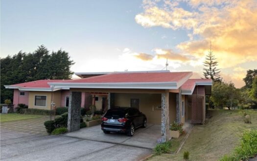 Extraordinaria Finca con 37 Mil Metros en La Angelina. #147787