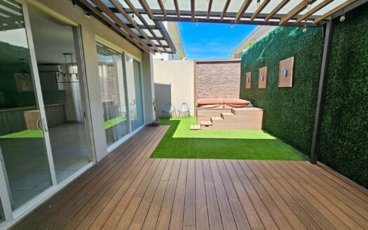 Remate Bancario!!! Casa de 2 niveles. Cond. La Arboleda en Belén Lote: 180 m2 / Const: 194 m2 (3 hab-3 parqueos-2.5 baños) Cod. 147685