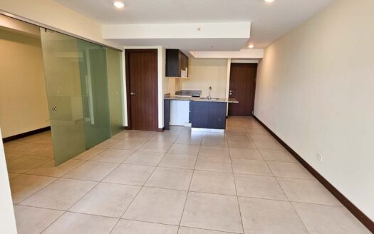 Venta de Apartamentos en Cond. Torres de Heredia (1 hab, 1 baño) ó (1hab, 1 baño + Oficina) Cod. 148736