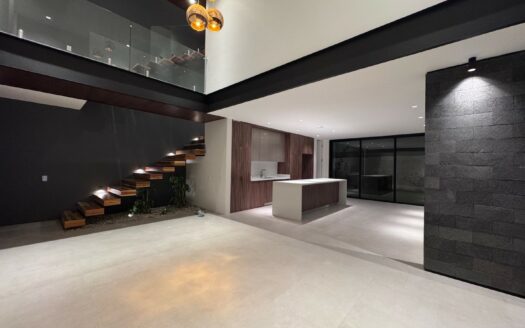 Tres Ríos: Espectacular Casa en Condominio a Estrenar 100% Separada con Espectacular Vista a la Carpintera. #148679