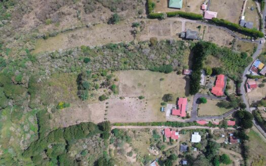 Extraordinaria Finca con 37 Mil Metros en La Angelina. #147787