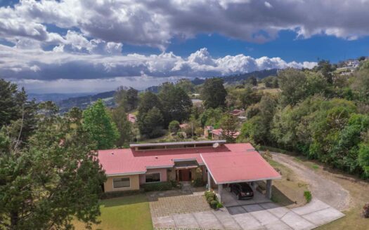 Extraordinaria Finca con 37 Mil Metros en La Angelina. #147787