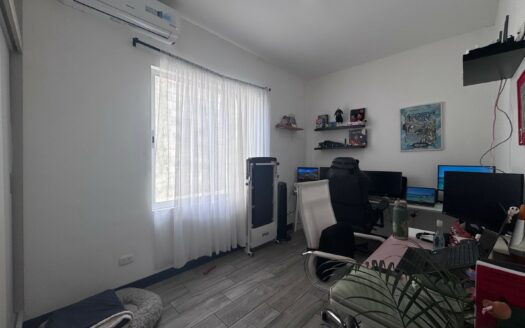 Tres Ríos: Moderna Casa en Residencial Estancia Antigua. #148424