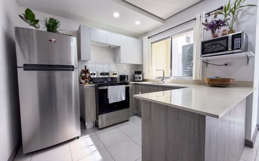 Venta de casa en San Rafael Montes de Oca: 2 habitaciones, 2.5 baños, 2 parqueos cod.147645