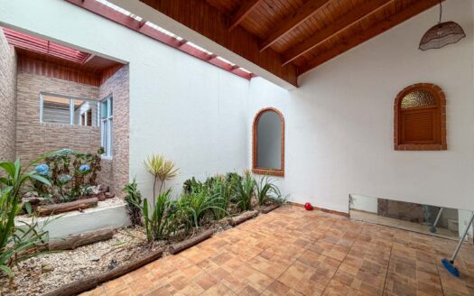 Casa En Venta En Sabanilla Montes De Oca De Una Planta Con Amplios Espacios cod.147858