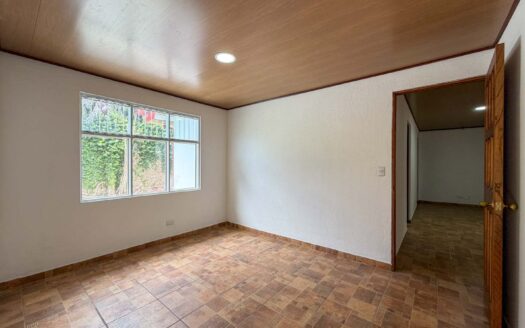 Casa En Venta En Sabanilla Montes De Oca De Una Planta Con Amplios Espacios cod.147858