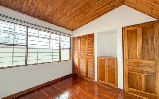 Apartamento En Venta En San Pedro Montes De Oca De 2 Niveles Cerca De Universidades cod.148297