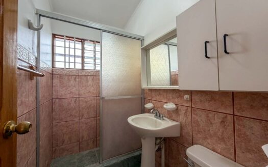 Apartamento En Venta En San Pedro Montes De Oca De 2 Niveles Cerca De Universidades cod.148297