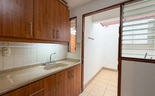 Apartamento En Venta En San Pedro Montes De Oca De 2 Niveles Cerca De Universidades cod.148297