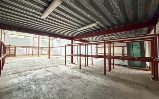 Bodega Comercial en Venta en Montes de Oca, Uso de Suelo Comercial y Gran Área cod.148461