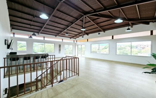 ¡OPORTUNIDAD! Casa en Venta en Alajuela, Condominio Novazul, con Amplio Patio y Amenidades Premium. COD. 148064