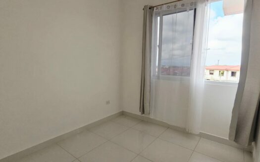 ¡OPORTUNIDAD! Casa en Venta en Alajuela, Condominio Novazul, con Amplio Patio y Amenidades Premium. COD. 148064