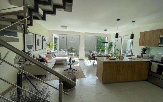 Casas Nuevas en Preventa En San Rafael De Heredia, Condominio Con Amenidades Tipo Club. Código 147981