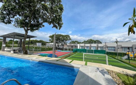 Casas Nuevas en Preventa En San Rafael De Heredia, Condominio Con Amenidades Tipo Club. Código 147981