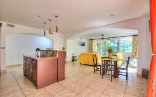 🌊 Apartamento frente al mar en ALQUILER en Playa Hermosa | Privacidad, piscina y acceso directo a la playa. Cod 148830