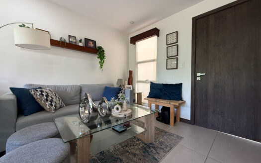 Moderna Casa en Condominio, en San Vicente de Moravia COD 148174