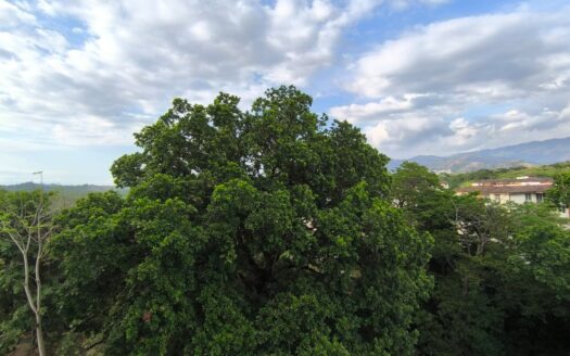 Apartamento para renta NUEVO para estrenar en Live Jacó! 3 habitaciones + 2 parqueos. Cod. 147959