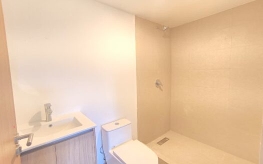 Apartamento para renta NUEVO para estrenar en Live Jacó! 3 habitaciones + 2 parqueos. Cod. 147959