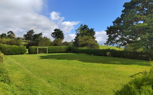 Hermoso y amplio lote de 750 m2 con espectaculares vistas en exclusivo condominio en Poás de Alajuela a precio de OPORTUNIDAD! COD. 148134