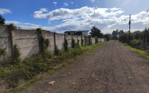 Hermoso y amplio lote de 750 m2 con espectaculares vistas en exclusivo condominio en Poás de Alajuela a precio de OPORTUNIDAD! COD. 148134