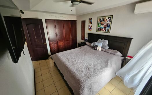 ¡OPORTUNIDAD! Casa de 2 plantas con ubicación estratégica y 3 habitaciones. COD. 148039