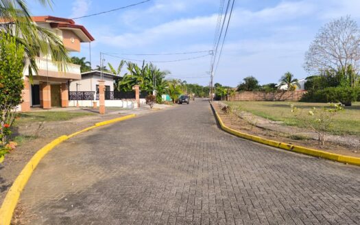 Lote en condominio en Playa Hermosa 360 m2. Cod. 146738