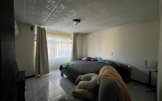 ¡OPORTUNIDAD! Casa Amplia En Venta En Tambor De Alajuela Una Planta Con Amplio Lote De 622 m². COD. 148777