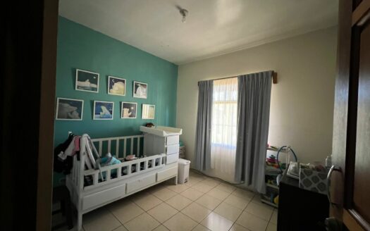 ¡OPORTUNIDAD! Casa Amplia En Venta En Tambor De Alajuela Una Planta Con Amplio Lote De 622 m². COD. 148777