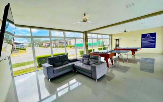 Casa En Venta En San Rafael De Alajuela en TDN, 1 Planta Con Patio Y Amenidades cerca de zonas francas y aeropuerto.cod.48585