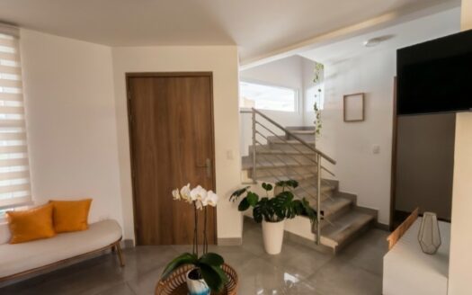 Casa En Venta En Condominio Novazul Con Patio Y 3 Habitaciones. COD. 148811