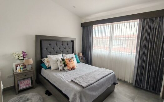 Casa En Venta En Condominio Novazul Con Patio Y 3 Habitaciones. COD. 148811