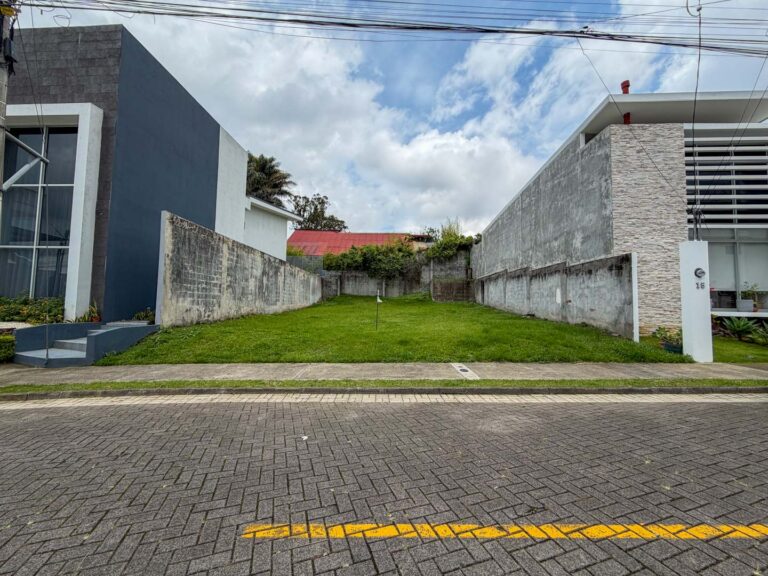 🏡 LOTE EN VENTA EN CONDOMINIO RIALTO – SAN RAFAEL DE MONTES DE OCA 🏡